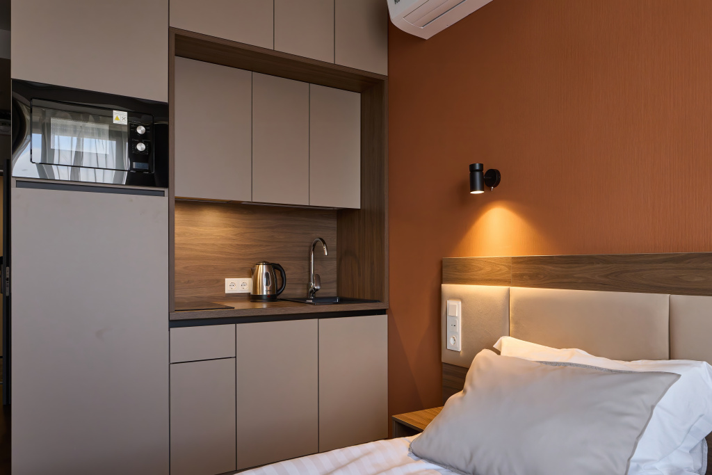 Омега-апарт