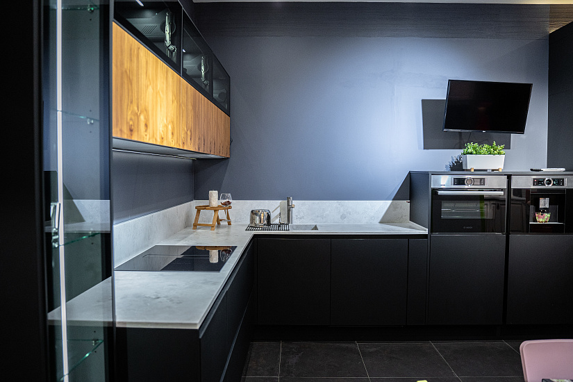 Образец с выставки Модель кухни Феникс | фото 1