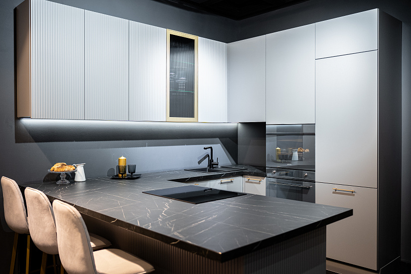 Образец с выставки Модель кухни Софт  | фото 2